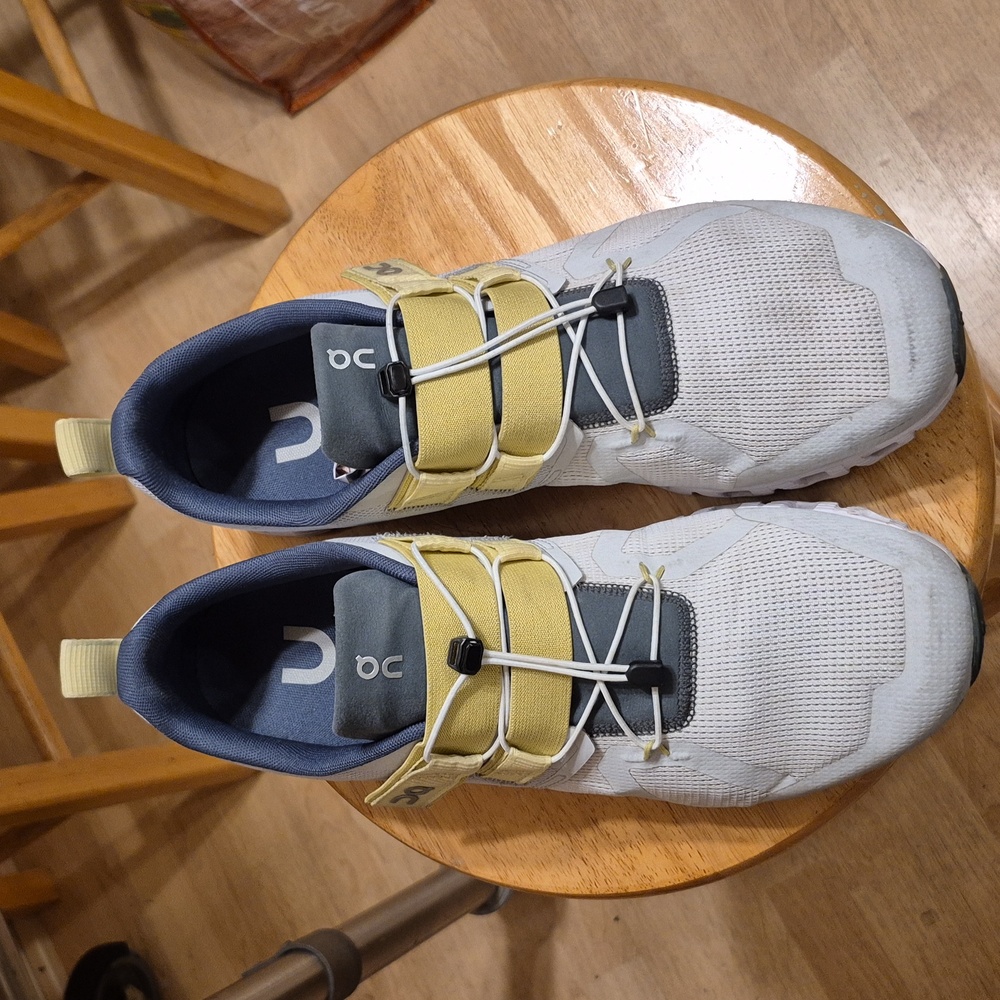 On Cloud Nexus Sneaker Glacier / Limelight Color Waive